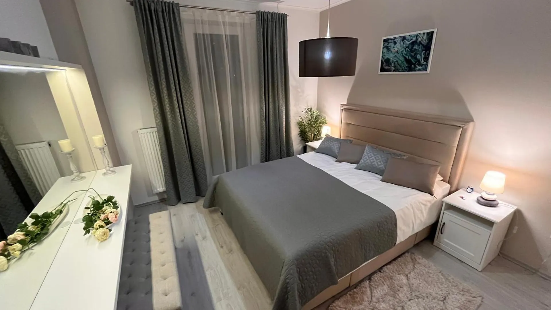 Modern, Kenyelmes Otthon Neked Apartment Budapest Hungary